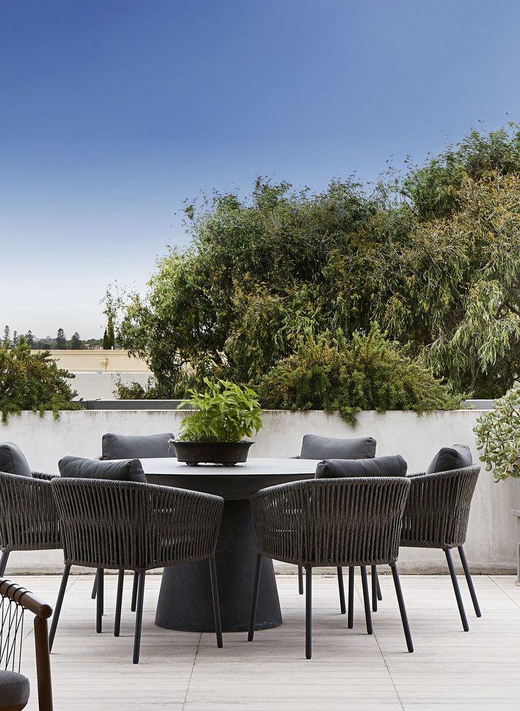 outdoordining12 -
