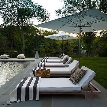 poolside2 -